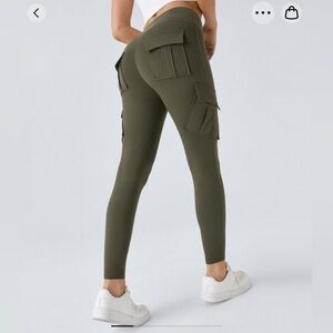 Halara Utility Cargo Pockets Leggings, 7/8 length Olive Green size L